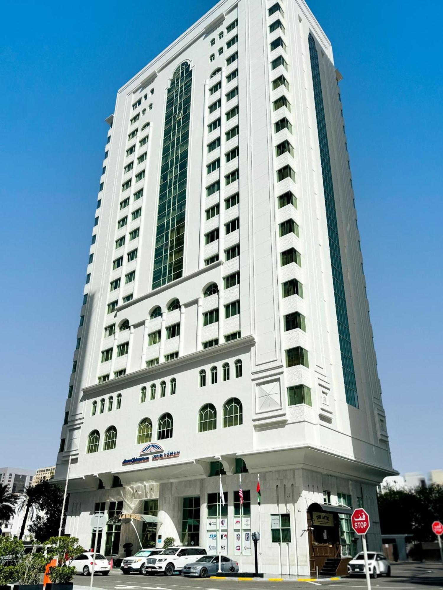 Howard Johnson By Wyndham Abu Dhabi Downtown Εξωτερικό φωτογραφία